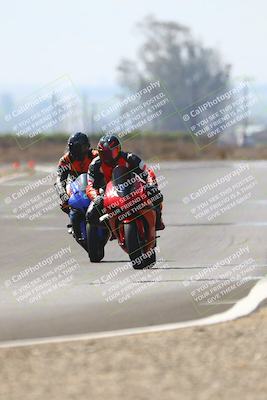 media/Sep-20-2025-TrackDaz (Sat) [[27f0cde673]]/B Group/220pm (Turn 9)/